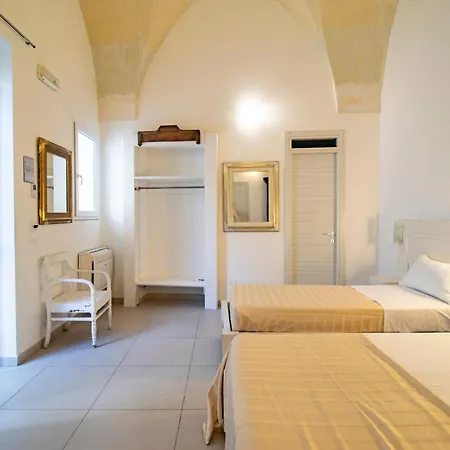 Bed and Breakfast Palazzo Cavour Lecce Exterior foto