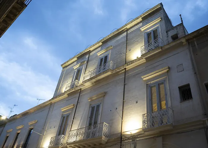Palazzo Cavour