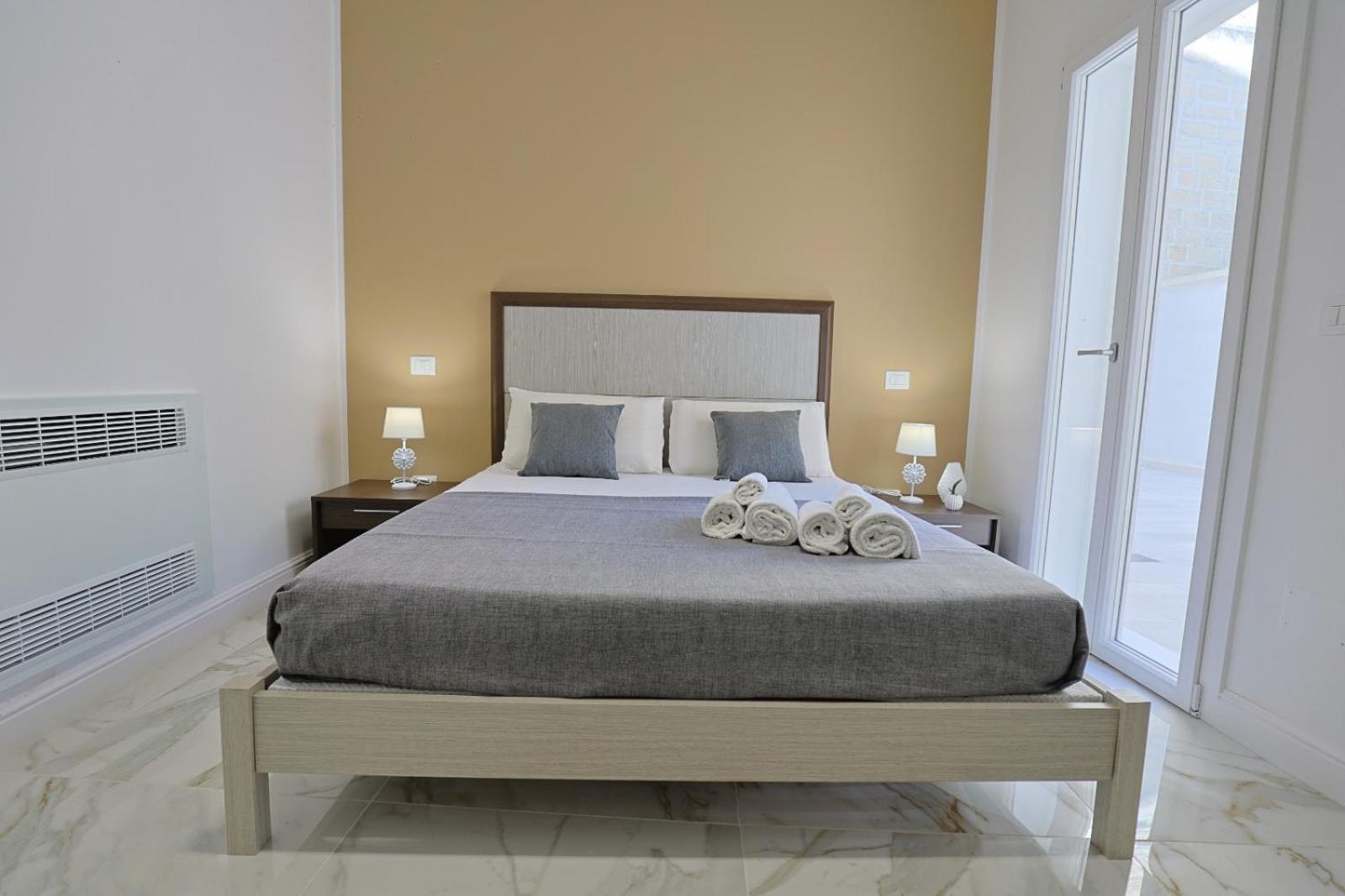 Palazzo Cavour * Lecce