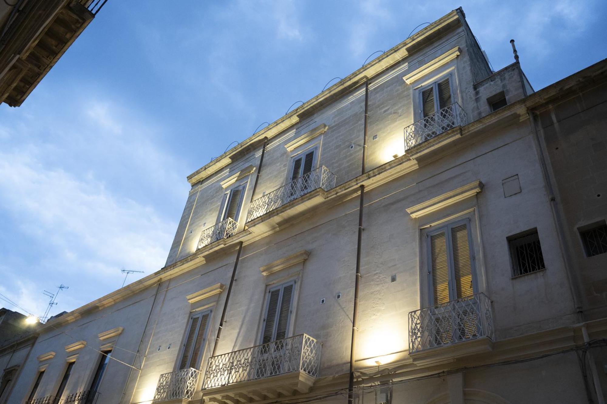 Palazzo Cavour Lecce